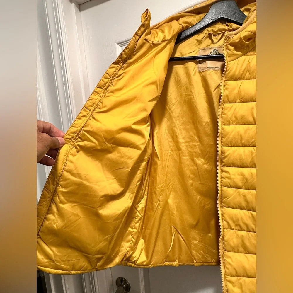 Thereabouts Unisex Packable Yellow Puffer Jacket with Hood, Youth Large (14/16)